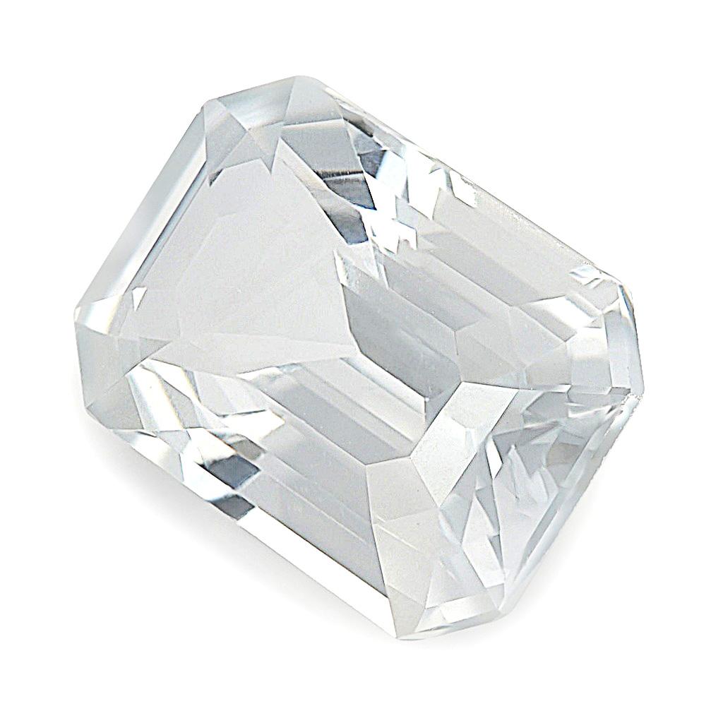 Octagon Cut Natural Unheated White Sapphire Gemstone 3.55 carats with GIA Report For Sale