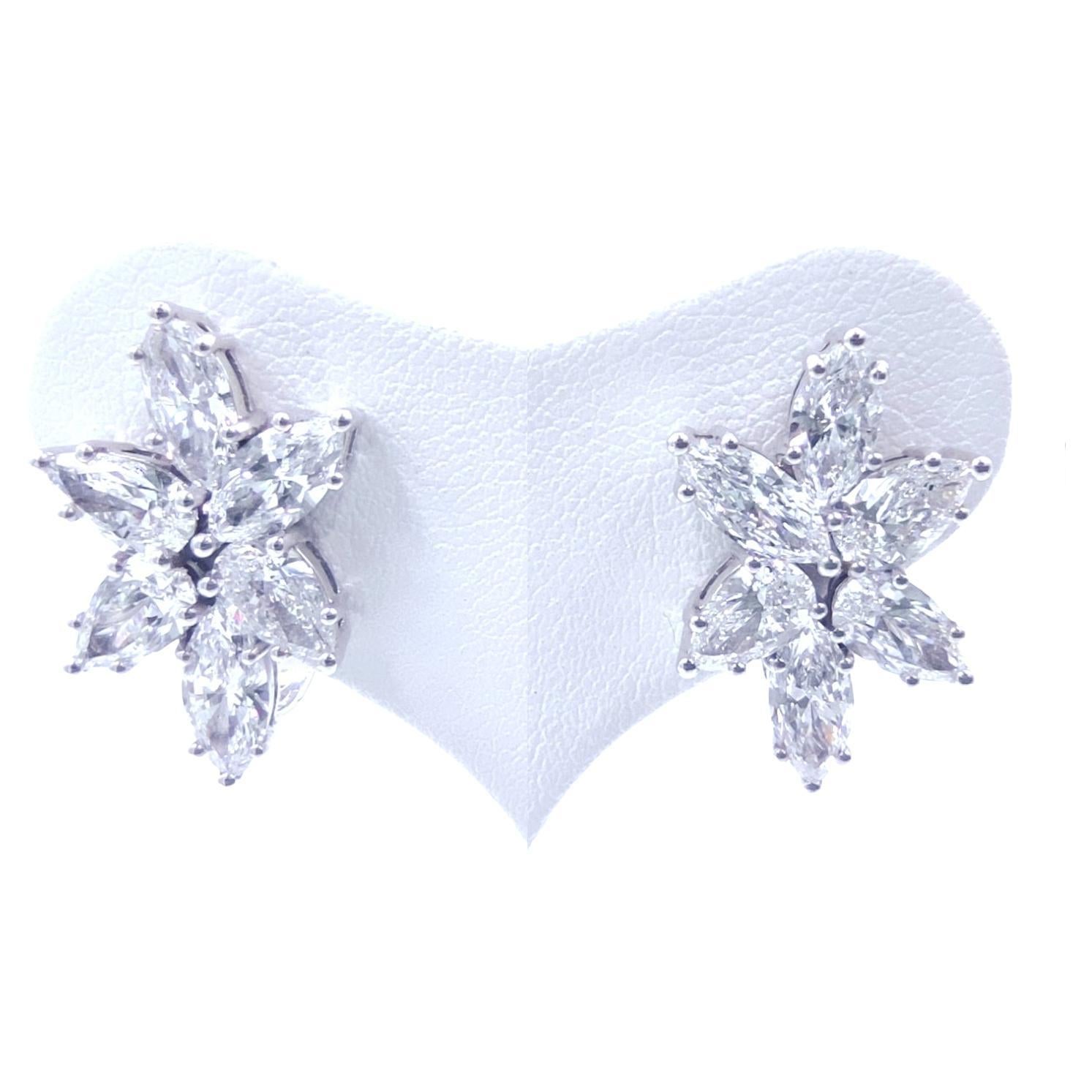 Moderne Boucles d'oreilles en or blanc 18K certifiées GIA et composées de diamants de 3,60 carats en forme de poire et de marquise en vente
