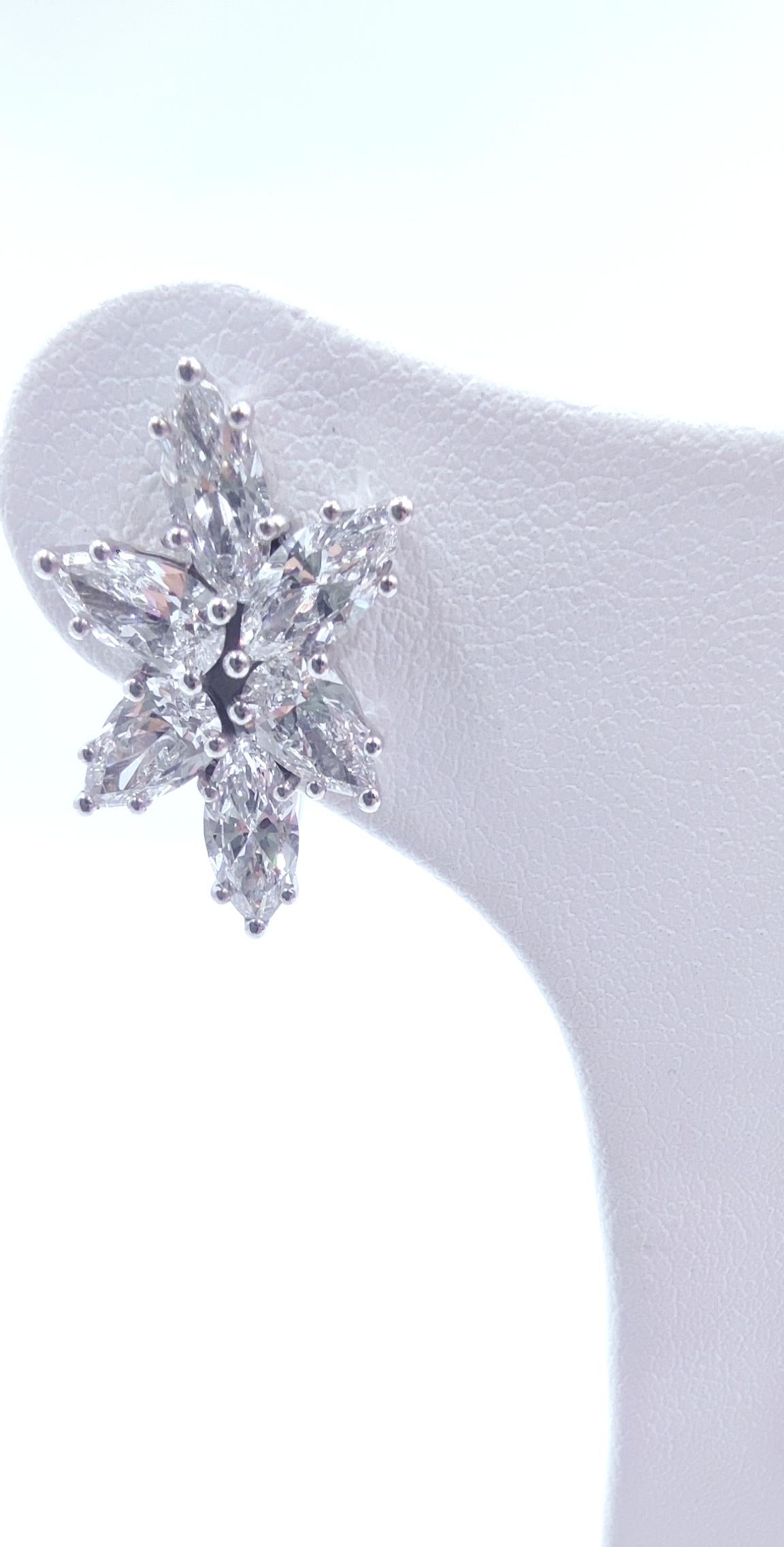 GIA-zertifizierte 3,60 Karat birnenförmige und marquiseförmige Diamant-Ohrringe aus 18 Karat Weißgold (Marquiseschliff) im Angebot