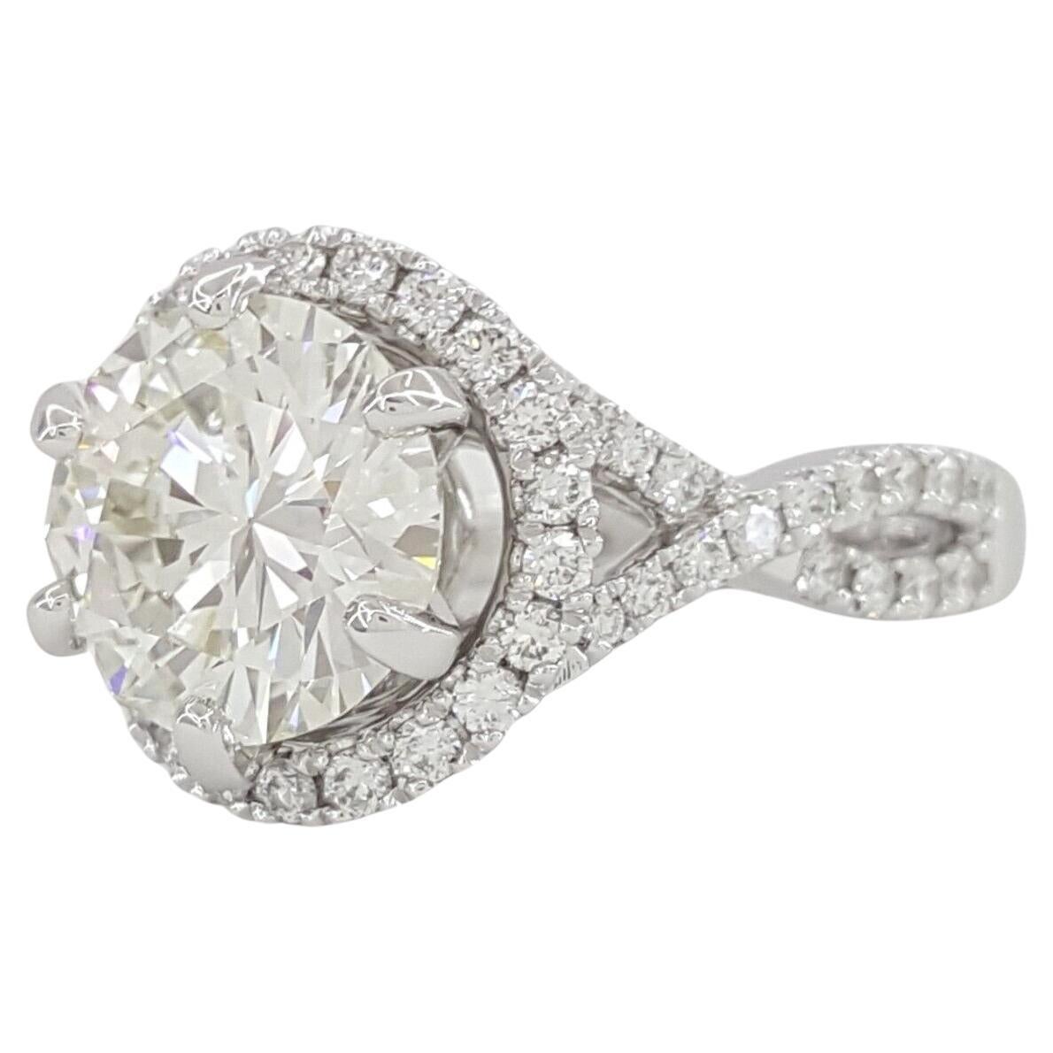 Modern GIA Certified 3.60 Carat Round Cut Crossover Halo Diamond Ring  For Sale