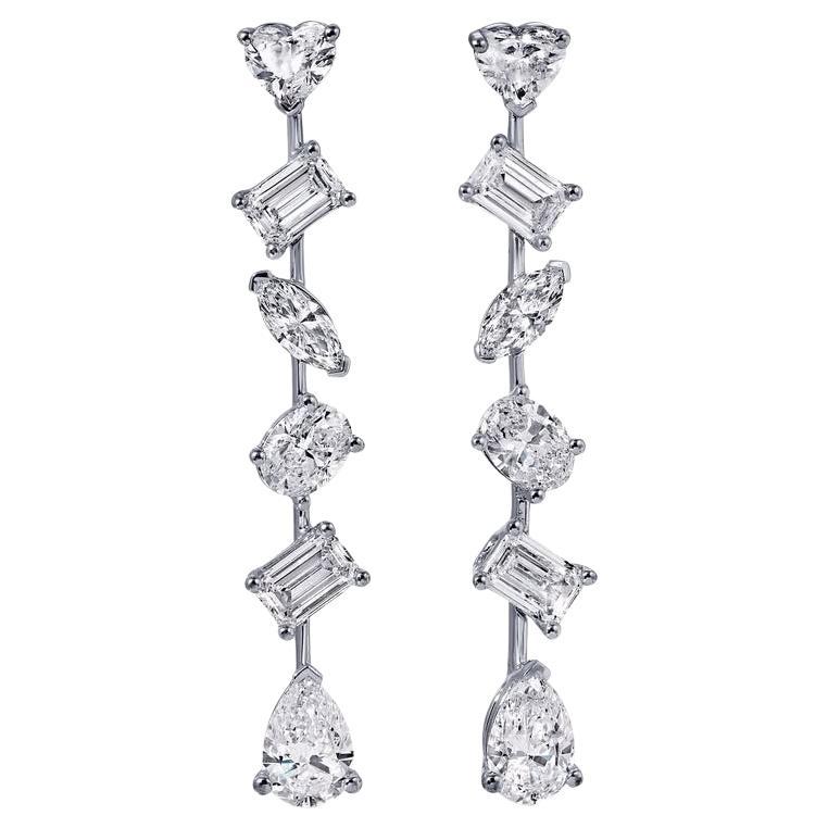 Orecchini in oro 18 carati con diamanti di forma mista certificati GIA 3,60