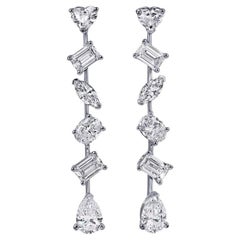 Orecchini in oro 18 carati con diamanti di forma mista certificati GIA 3,60