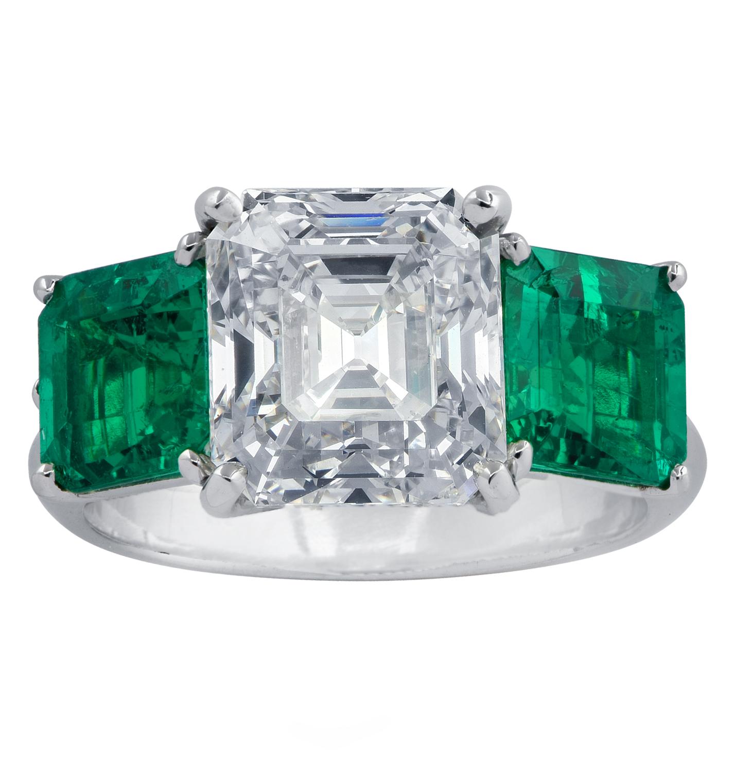 Vivid Diamonds Certified 3.61 Carat Diamond Emerald Ring In New Condition In Miami, FL