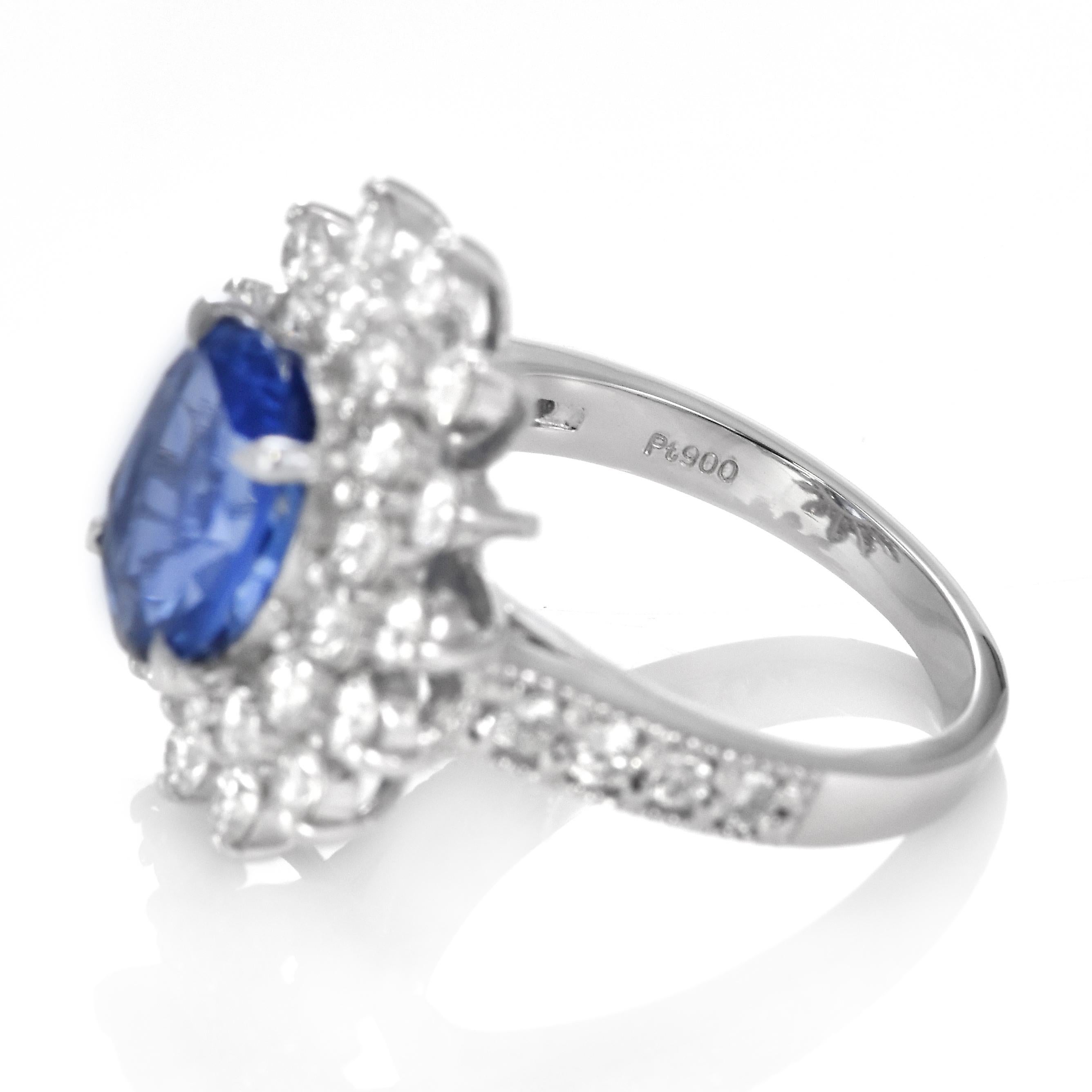 GIA Certified 3.61 Carat Unheated Sapphire and Diamond Ring Made in Platinum For Sale 2
