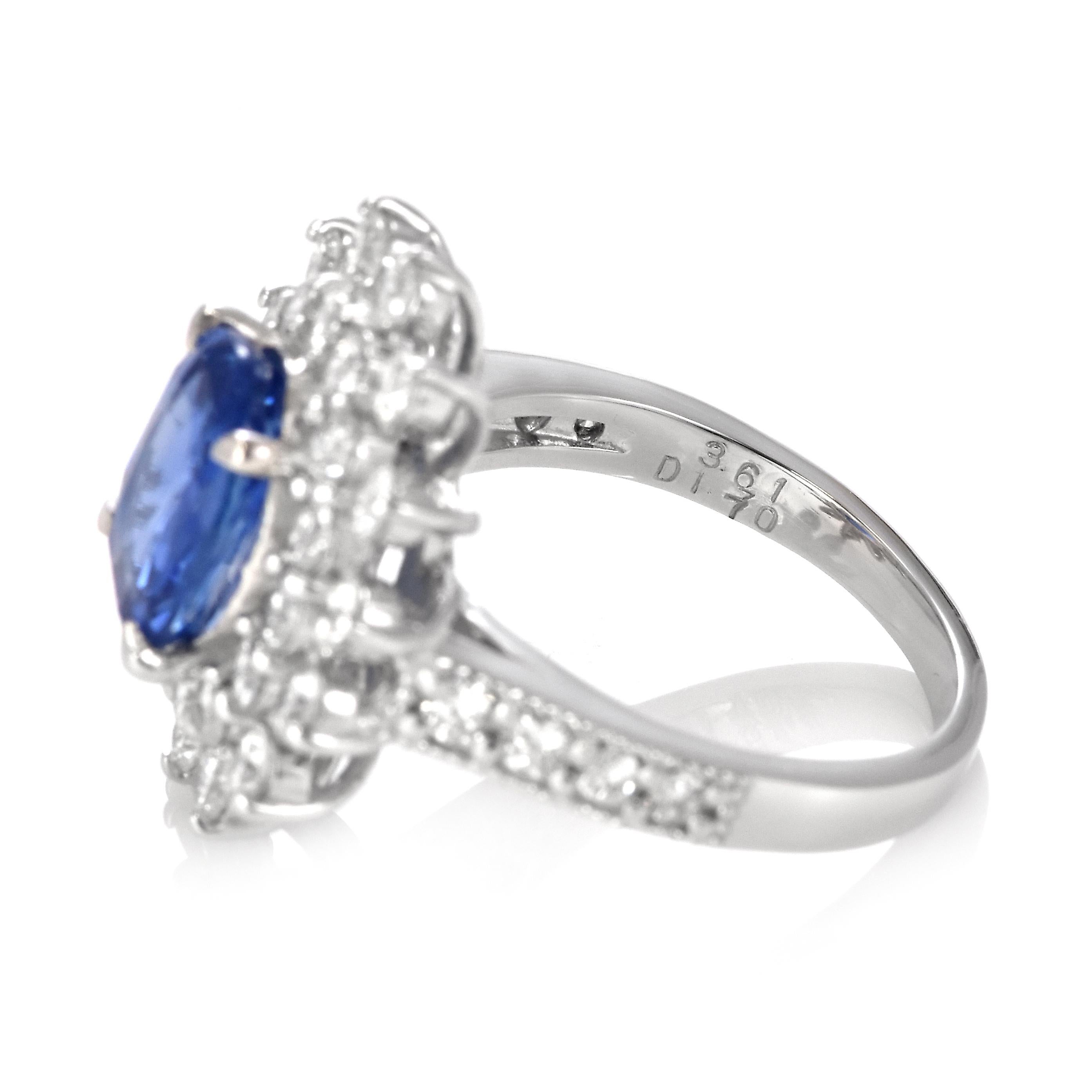 GIA Certified 3.61 Carat Unheated Sapphire and Diamond Ring Made in Platinum For Sale 3