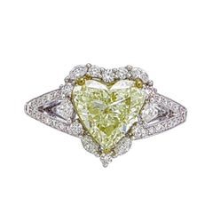 Anillo de diamantes amarillos de 3,62 quilates certificados por el GIA en oro blanco de 18 quilates