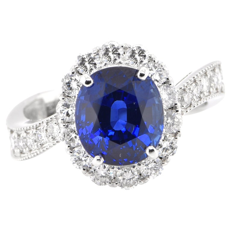 Gia Certified 3.64 Carat Natural Royal Blue Ceylon Sapphire Ring Set in Platinum For Sale