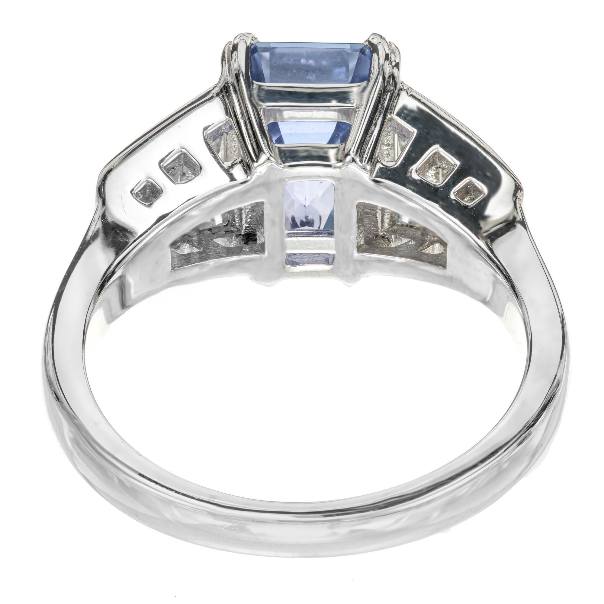Bague de fiançailles en platine avec saphir bleu violet de 3,67 carats certifié GIA et diamants Pour femmes en vente