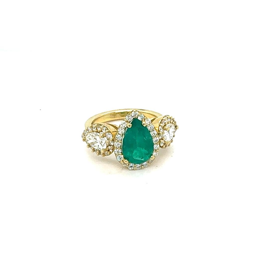 Modern GIA Certified 3.69 Carat Colombian Emerald Diamond 18 Karat Yellow Gold Ring For Sale