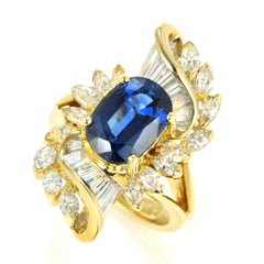 GIA Certified 3.73 Carat Natural Unheated Sapphire and Diamond Ring Made in Gold