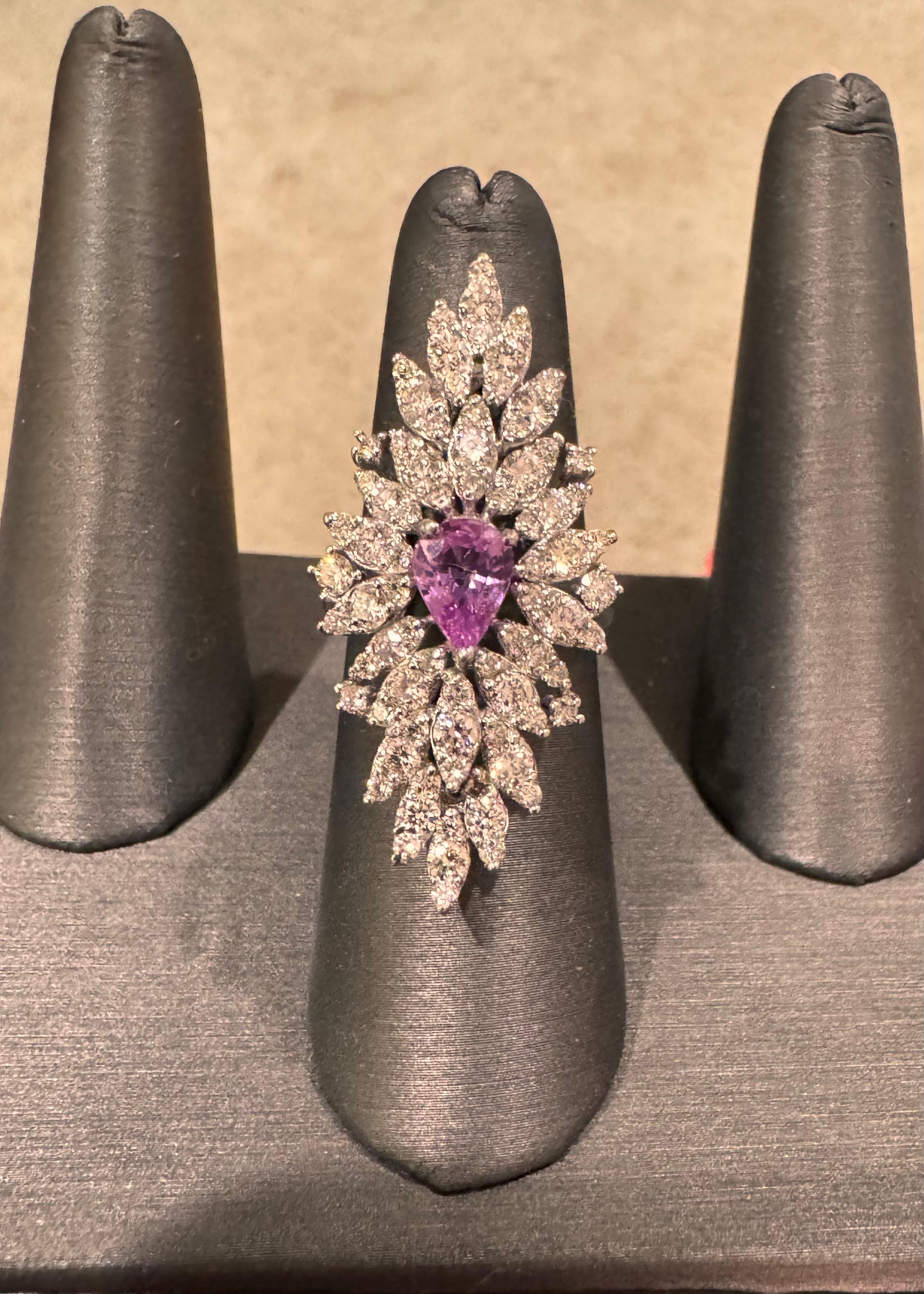 GIA zertifiziert 3,73 Karat No Heat Pink Saphir Diamant Weißgold Cocktail Ring im Angebot 3