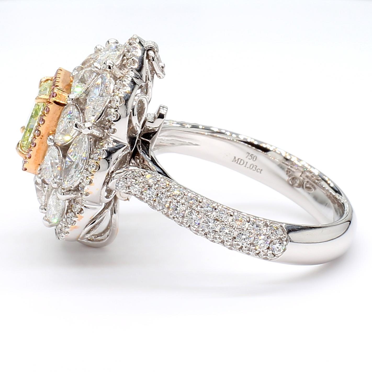 Moderno Anello con diamante verde-giallo di fantasia certificato GIA da 3,74 carati in oro 18 carati in vendita