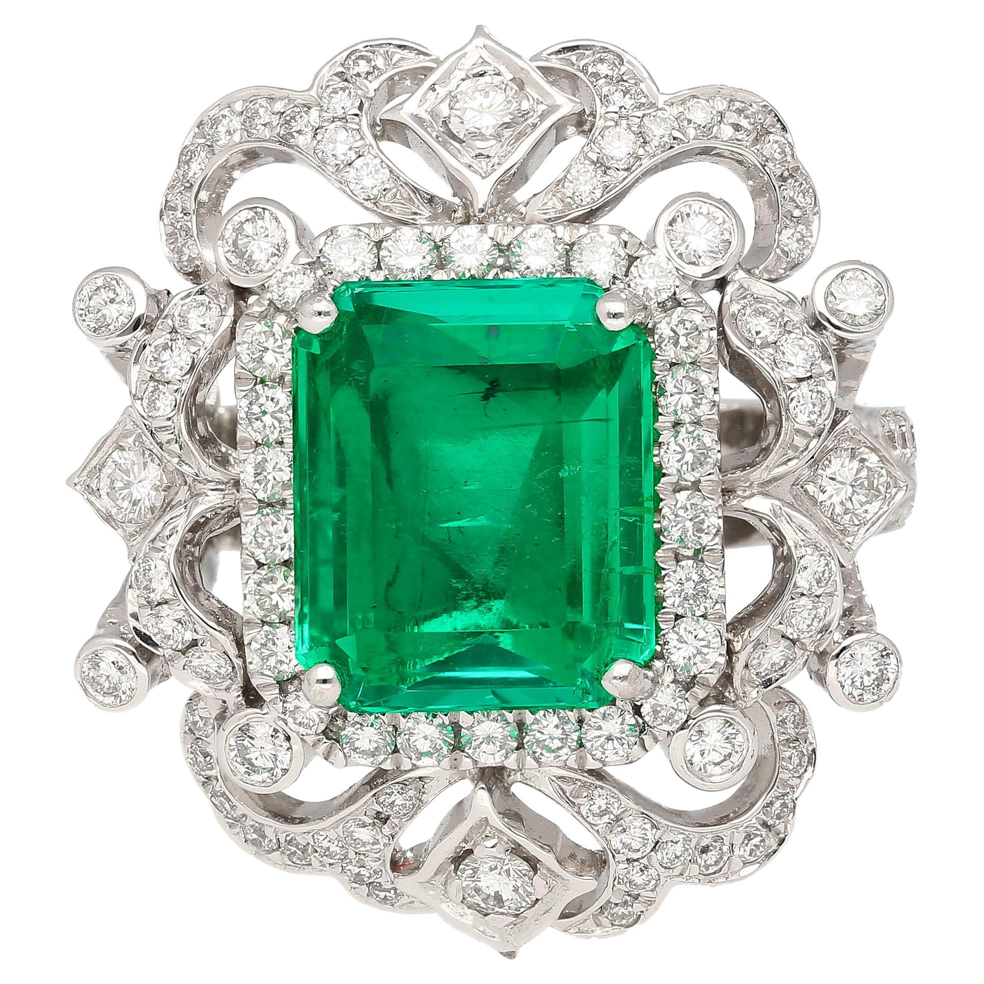 GIA Certified 3.75 Carat Colombian Emerald in 18k White Gold Art Deco Ring For Sale