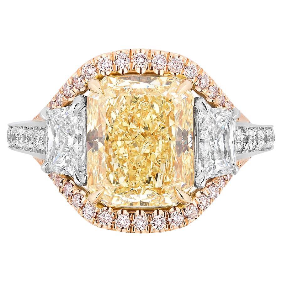 GIA Certified 3.77 Carat Radiant Fancy Light Yellow Diamond Ring For Sale