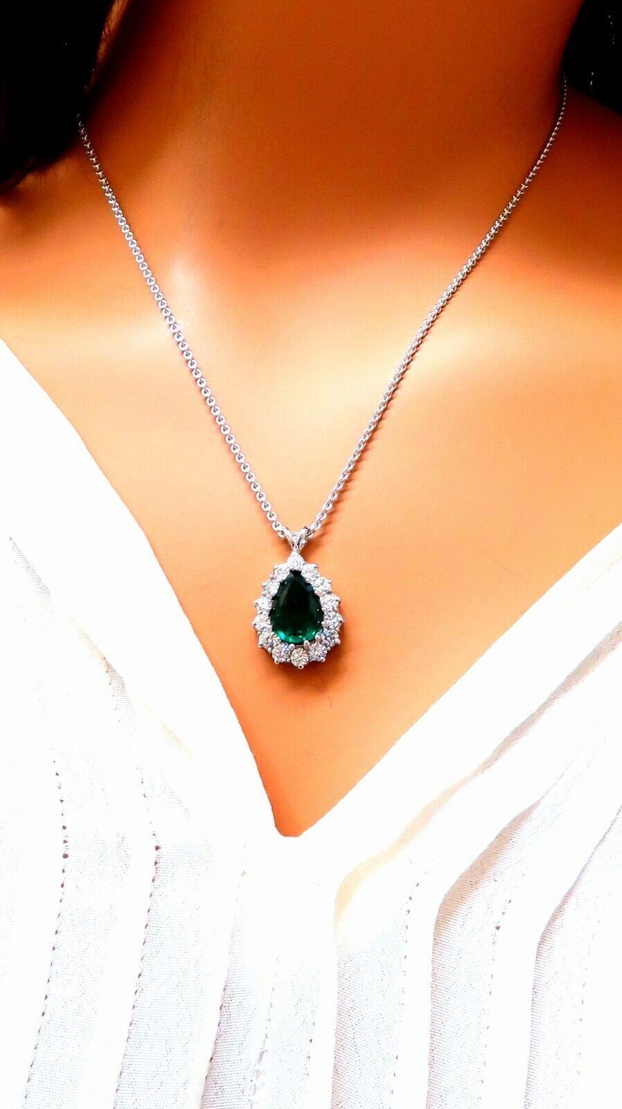 GIA-zertifizierte 3,77 Karat natürliche Smaragd-Diamant-Halskette 14kt im Angebot 1