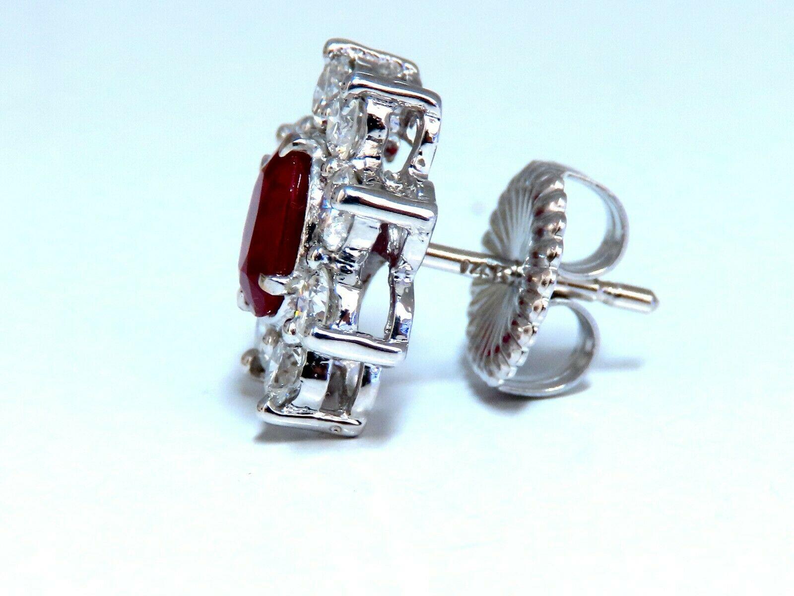 GIA-zertifizierte 3,77 Karat natürliche erhitzte Rubin-Diamant-Cluster-Ohrringe 14kt unerhitzt für Damen oder Herren im Angebot