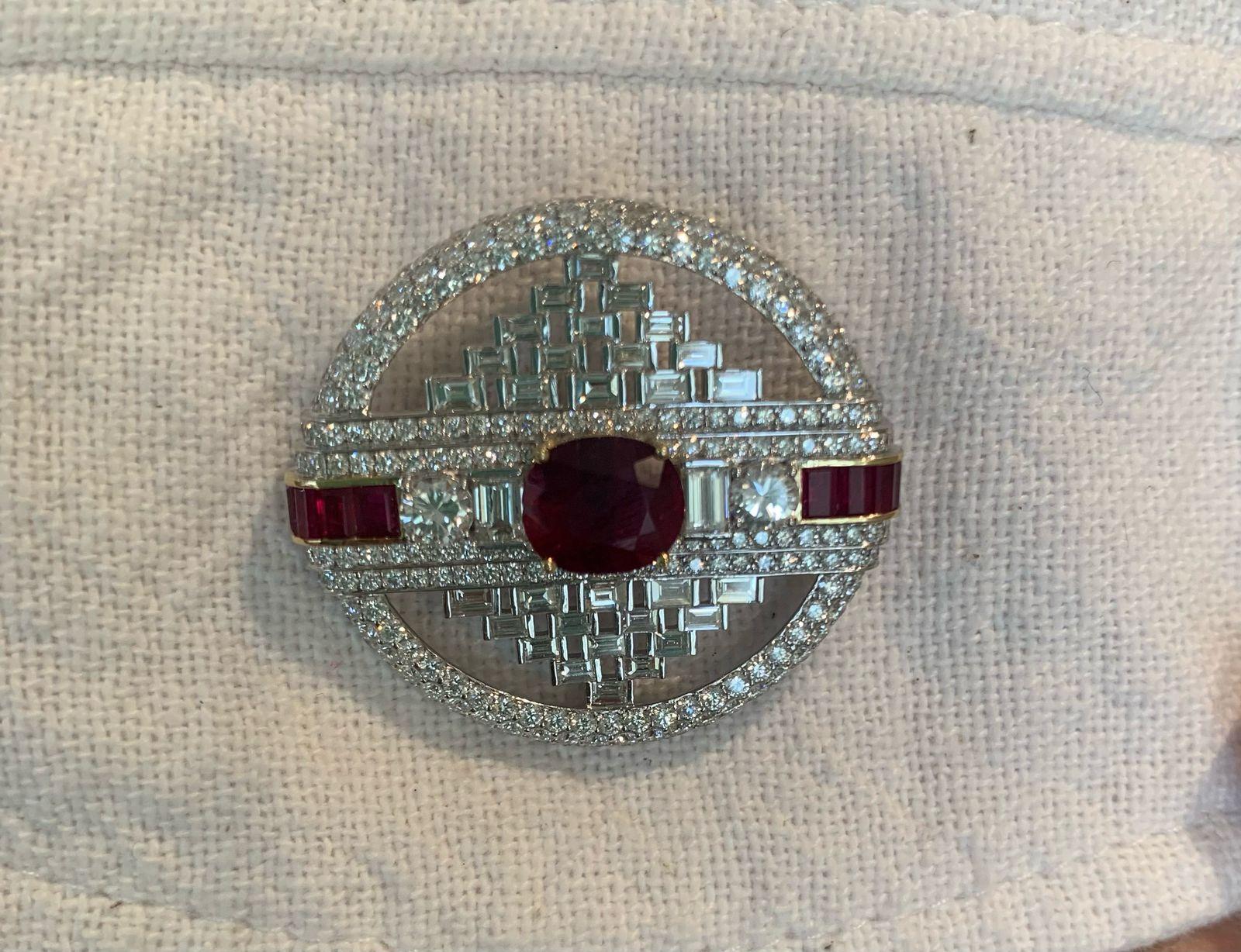 Women's or Men's GIA Certified 3.83 Carat Burmese Ruby No Heat Pigeon Blood Diamond Brooch For Sale