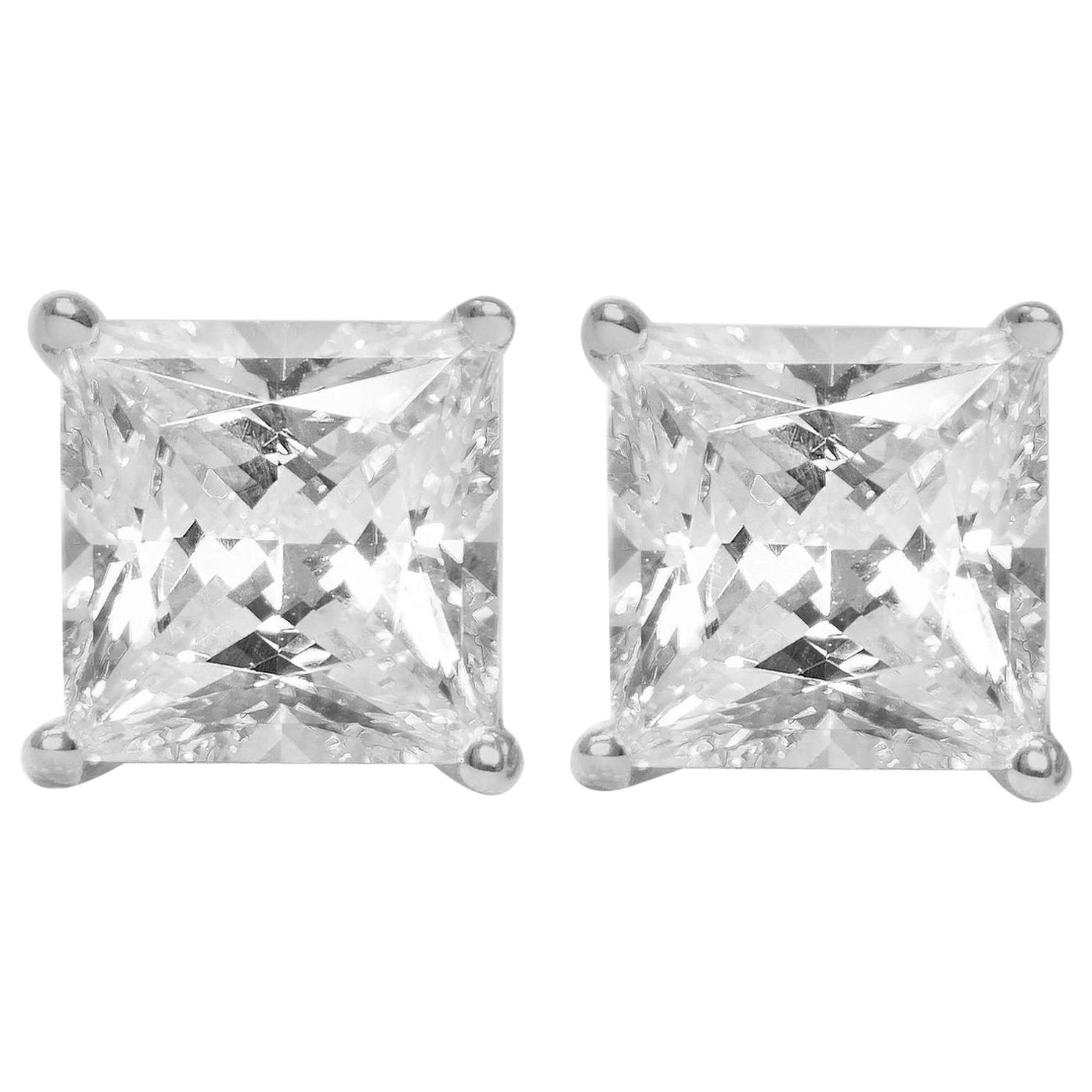 GIA Certified 2 Carat Princess Cut Diamond Stud Earrings For Sale at 1stDibs