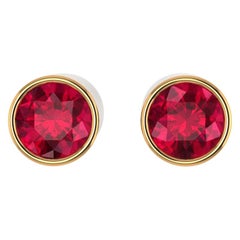 Clous d'oreilles en or jaune 18 carats avec rubis de 3,78 carats certifié par le GIA