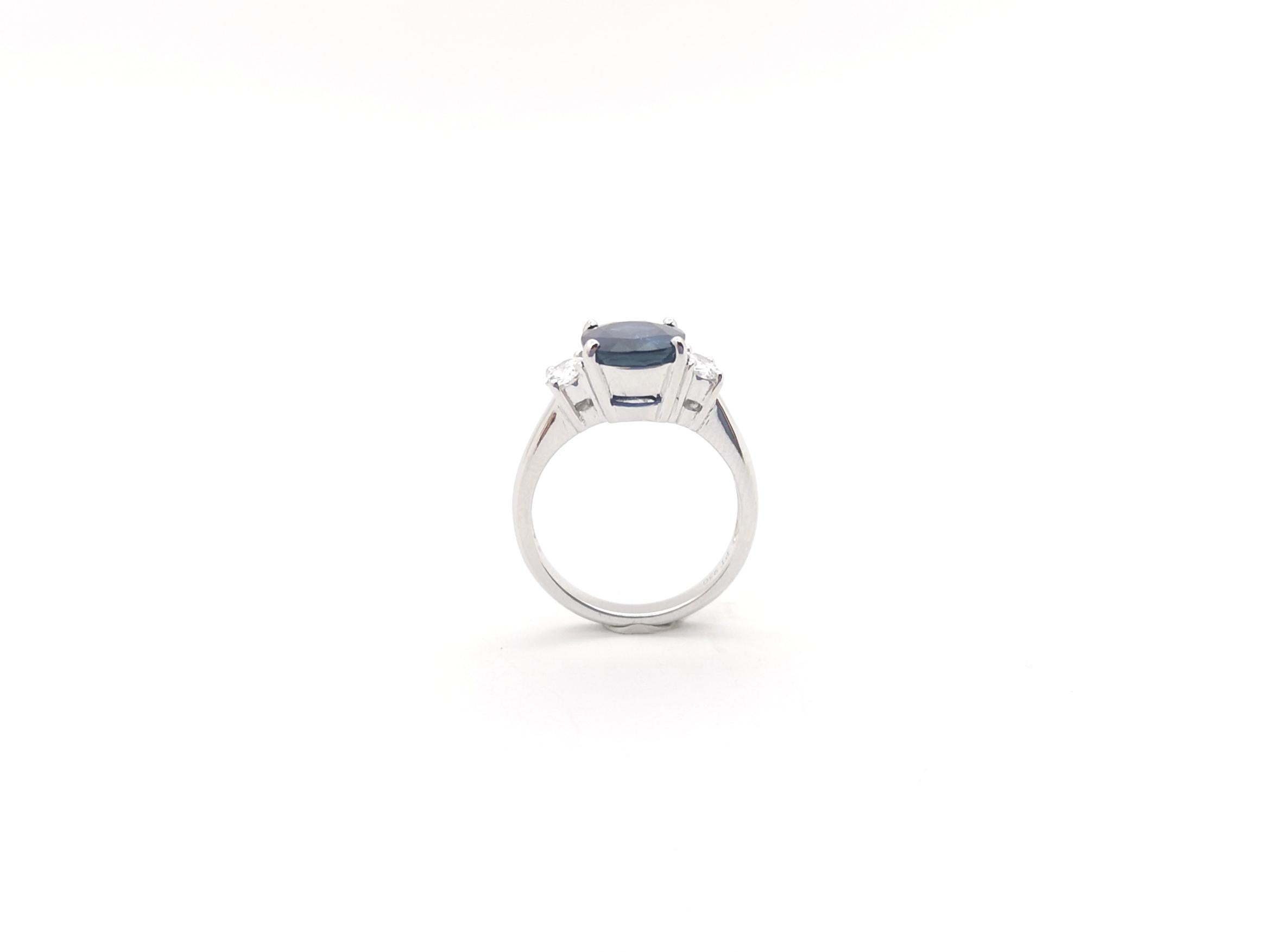 GIA Certified 3.89 cts Blue Sapphire with Diamond Ring set in Platinum 950  For Sale 6