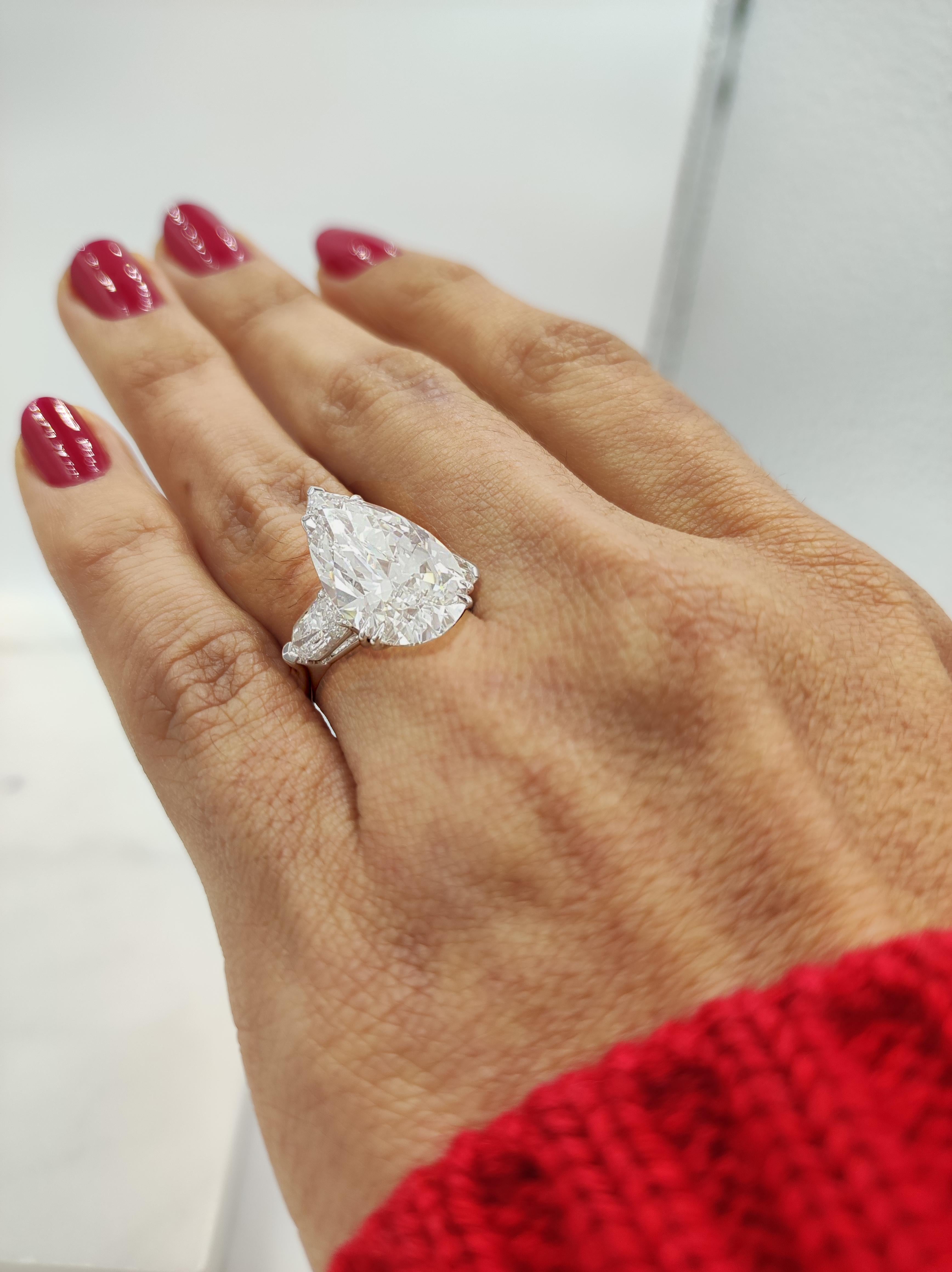 Bague en platine avec diamant poire de 3,90 carats de couleur D et clarté FLAWLESS certifié GIA Neuf - En vente à Rome, IT