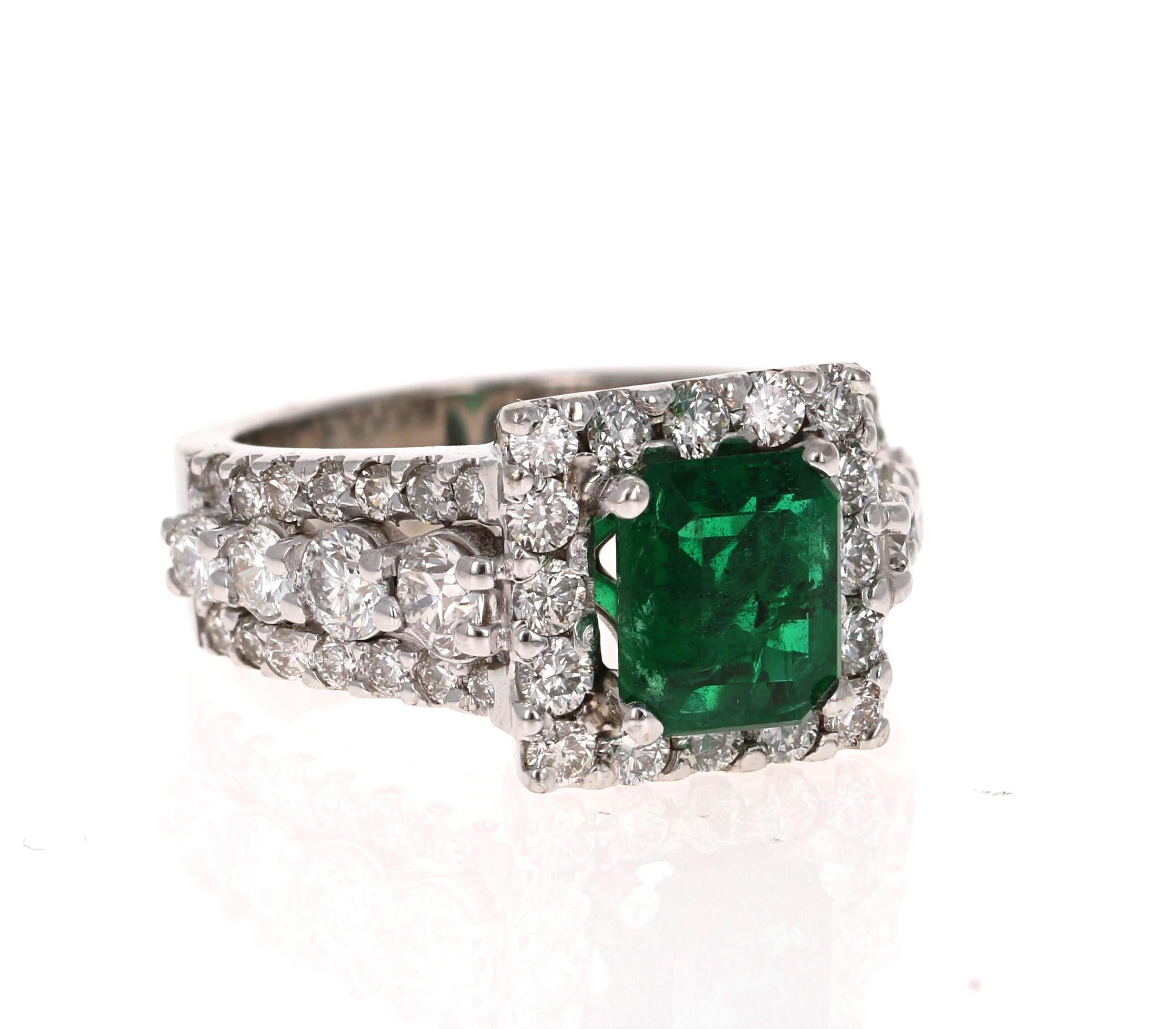 GIA zertifizierter 3,96 Karat Smaragd-Diamant-Ring aus 18 Karat Weißgold (Zeitgenössisch) im Angebot
