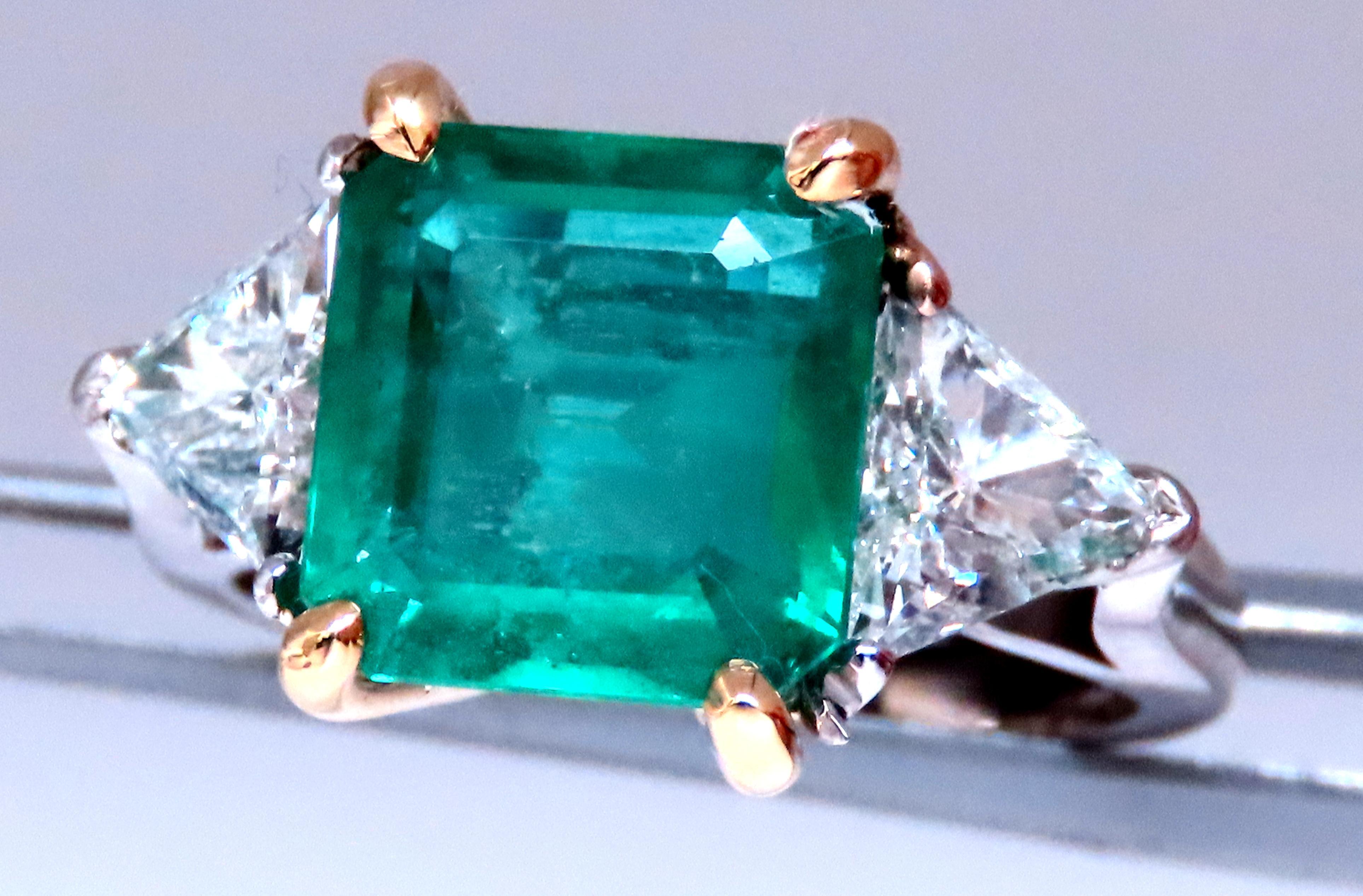 Emerald Cut GIA Certified 3.97ct Natural Emerald (F1) Trillants Diamond Ring Platinum 12414 For Sale