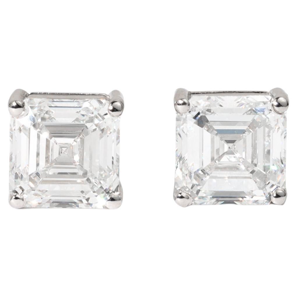 GIA Certified 3ct Asscher-Cut Diamond Solitaire Stud Ears in 18K White Gold (Boucles d'oreilles solitaires en or blanc 18K)
