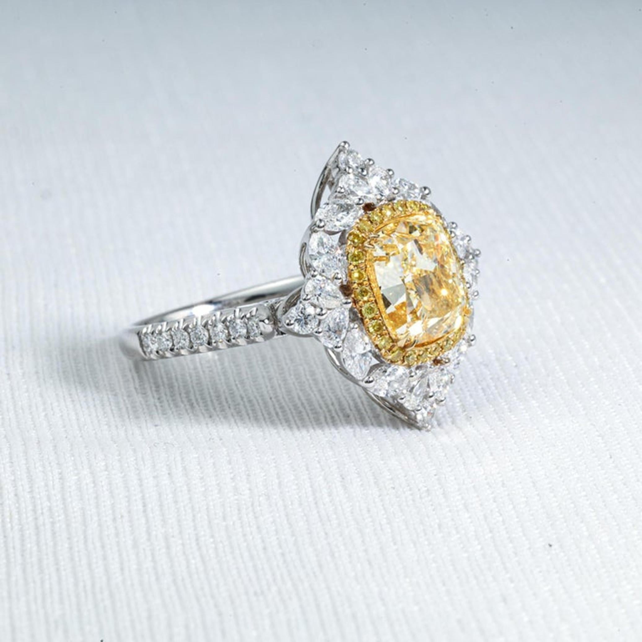 GIA Certified 3ct Cushion Fancy Light Yellow Diamond Engagement Ring in 18K Gold For Sale 2