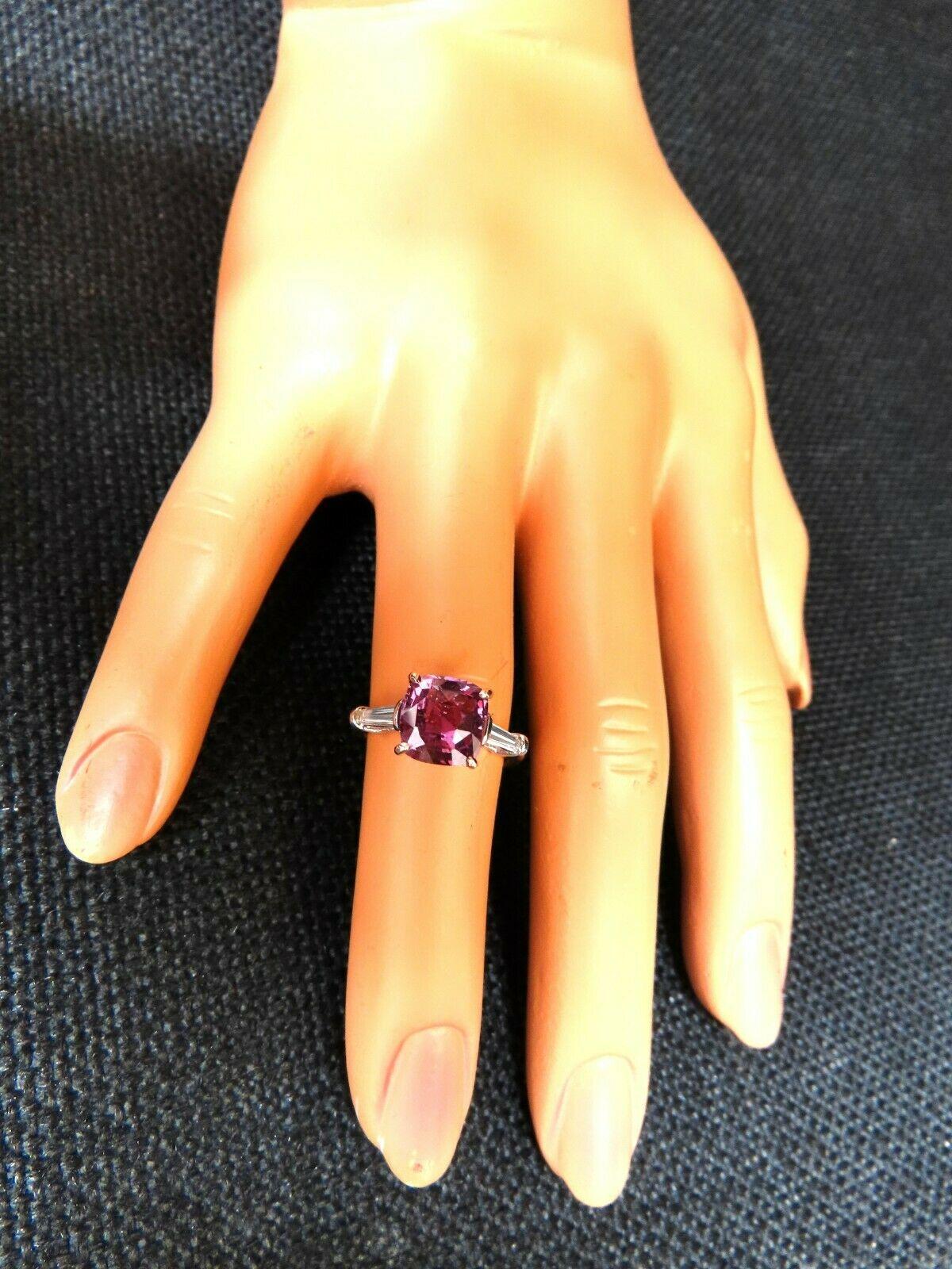 GIA Certified 3ct Natural Purple Pink Sapphire Diamonds Ring 18kt Plat In New Condition For Sale In New York, NY