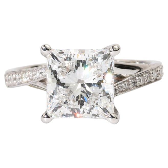 GIA-zertifizierte 3ct Princess-Cut Diamant Solitär Verlobungsring in 18K Gold im Angebot