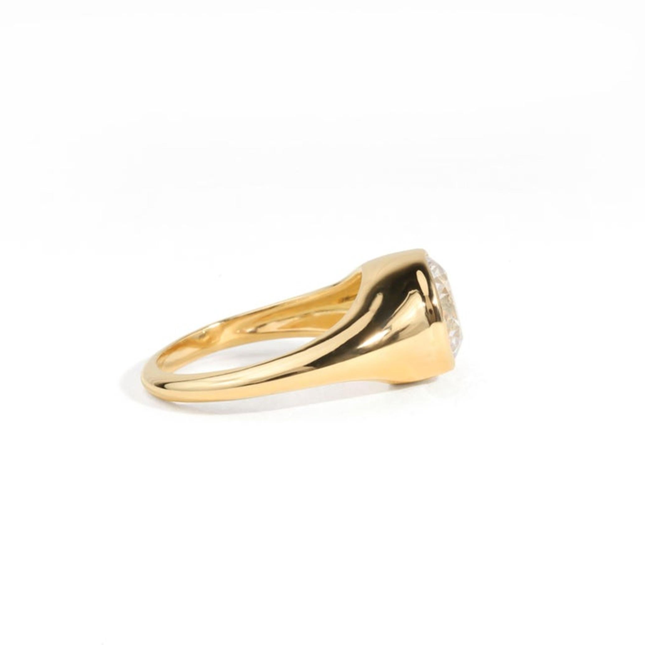 Rapport GIA Certifié 3 Carats Rond  Bague chevalière en or 18k avec diamant taillé E VVS Pour hommes en vente