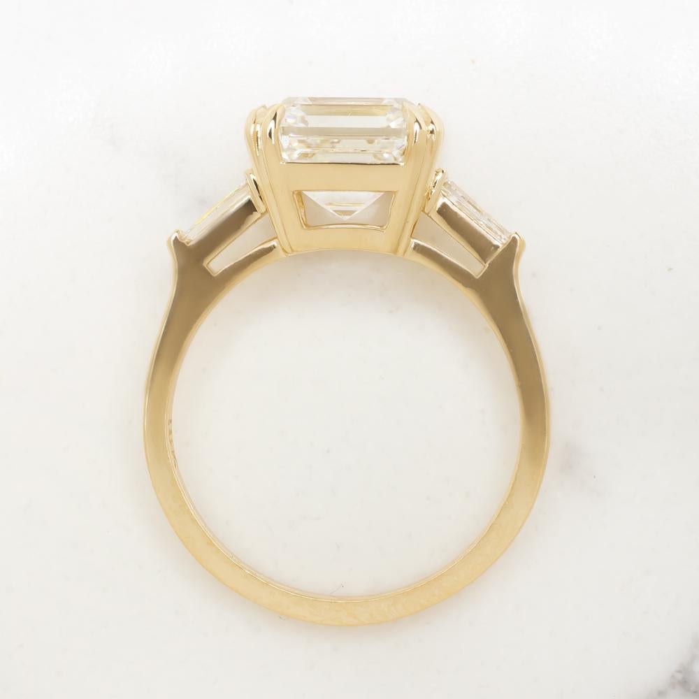 Modern GIA Certified 4 Carat Asscher Cut Diamond Solitaire Ring For Sale