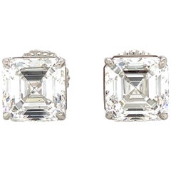 GIA Certified 4 Carat Asscher Cut Diamond Stud Earring in Platinum