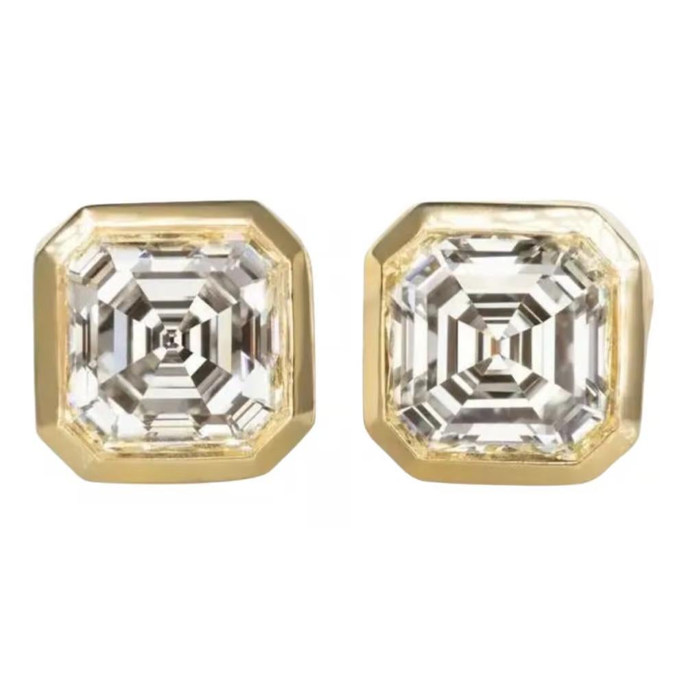 Modern GIA Certified 4 Carat Asscher Cut Diamond Studs VVS Clarity E color For Sale