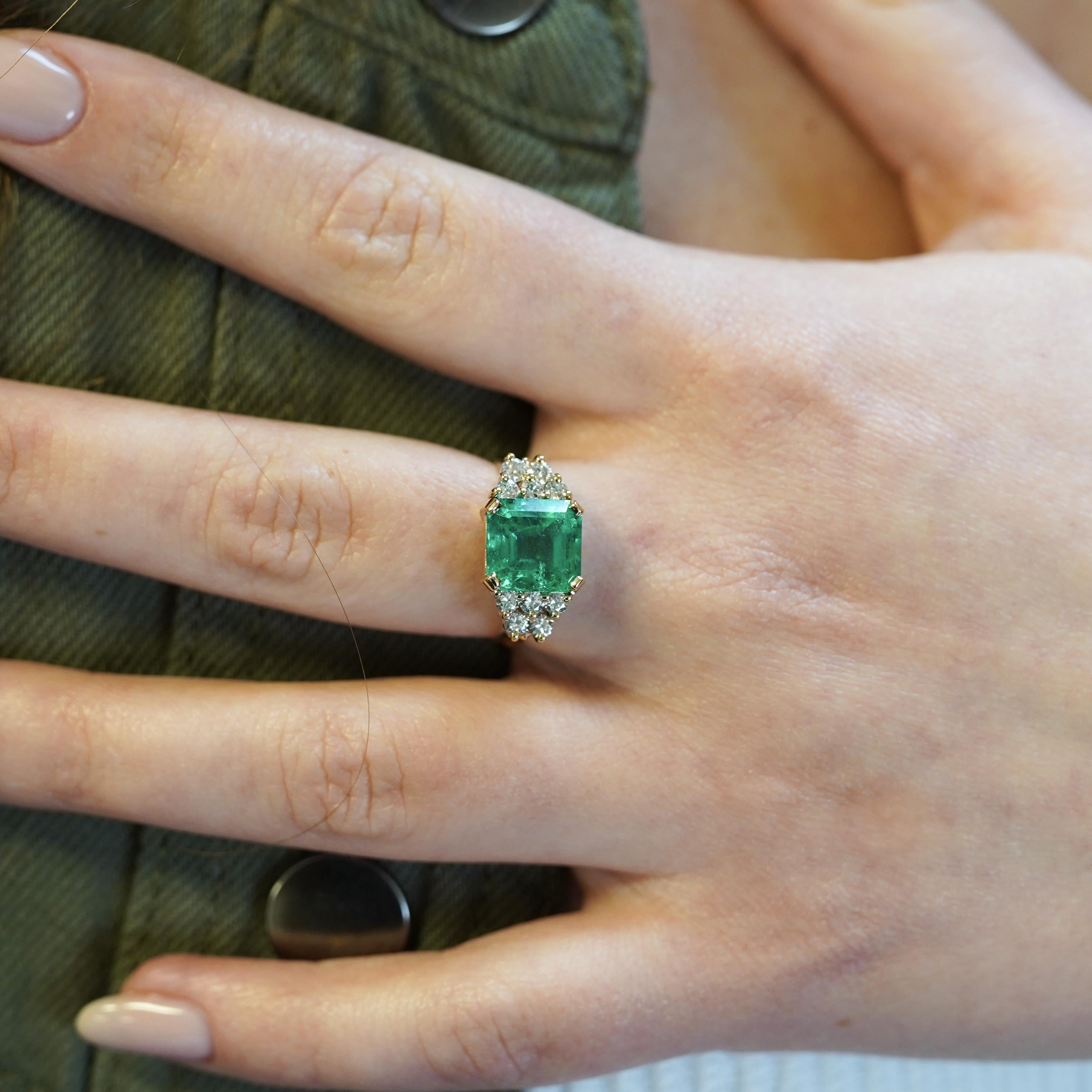Octagon Cut GIA Certified 4 Carat Colombian Minor Oil Emerald & Diamond Engagement Ring For Sale