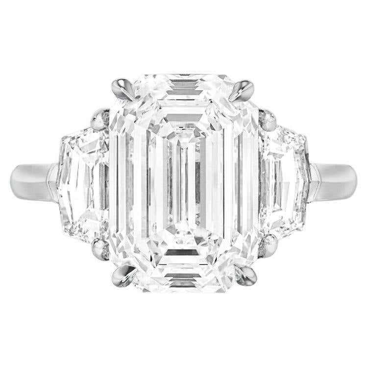 GIA Certified Emerald Cut F VS1 Diamond Platinum Ring For Sale at