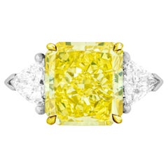 GIA Certified 4 Carat Diamond Fancy Yellow VVS1 Engagement Ring