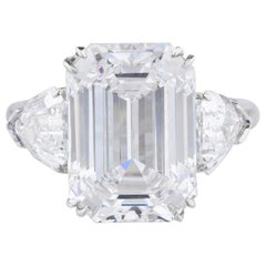 Anello di fidanzamento con diamante a taglio smeraldo certificato GIA da 3 carati