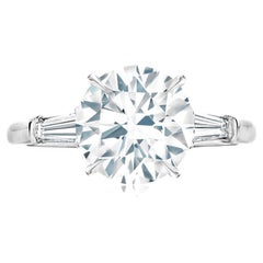 Anillo de diamantes de corte redondo de 4.01 quilates certificado por el GIA en platino con baguett cónico