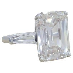 Platinring mit GIA-zertifiziertem 4 Karat Solitär-Diamant im Smaragdschliff