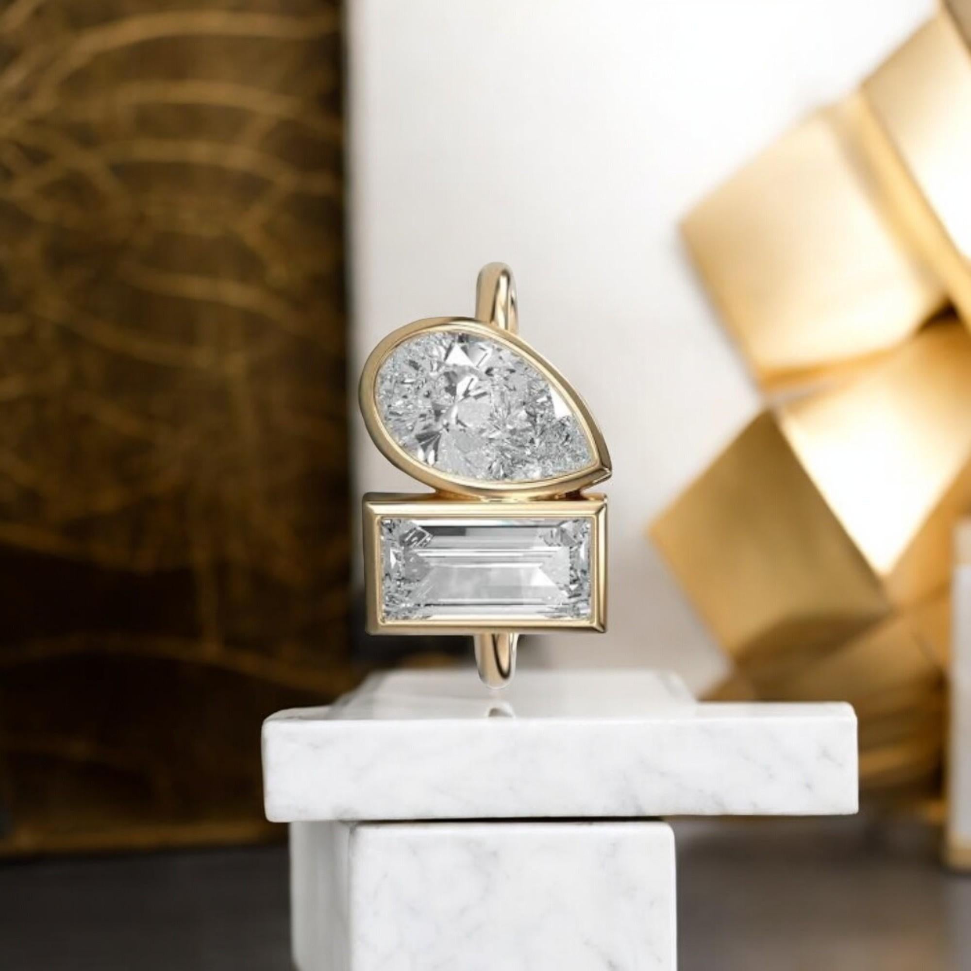GIA-zertifizierter 4 Karat F/VS1 birnenförmiger Smaragdring mit Diamanten in Smaragdform Toi Et Moi, 18K Gold (Tropfenschliff) im Angebot