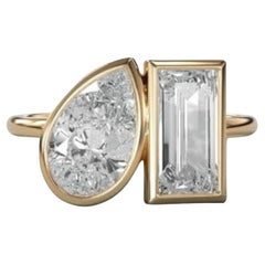 GIA Certified 4 Carat F/VS1 Pear Emerald Shape Diamonds Toi Et Moi Ring 18K Gold