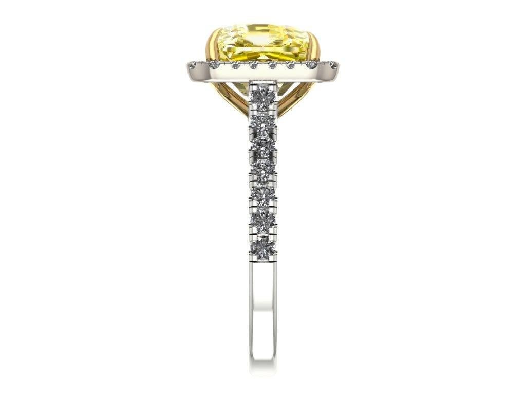 Contemporary GIA Certified 4 Carat Fancy Yellow Cushion Diamond Ring For Sale