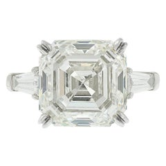 GIA Certified 4 Carat 'main stone' Emerald Cut Diamond Ring VVS1 Clarity
