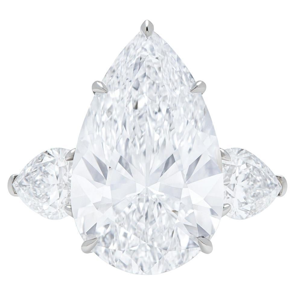 GIA Certified 4 Carat Pear Cut Diamond Platinum Ring For Sale