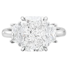 GIA Certified 4 Carat Radiant Cut Diamond Platinum Ring 