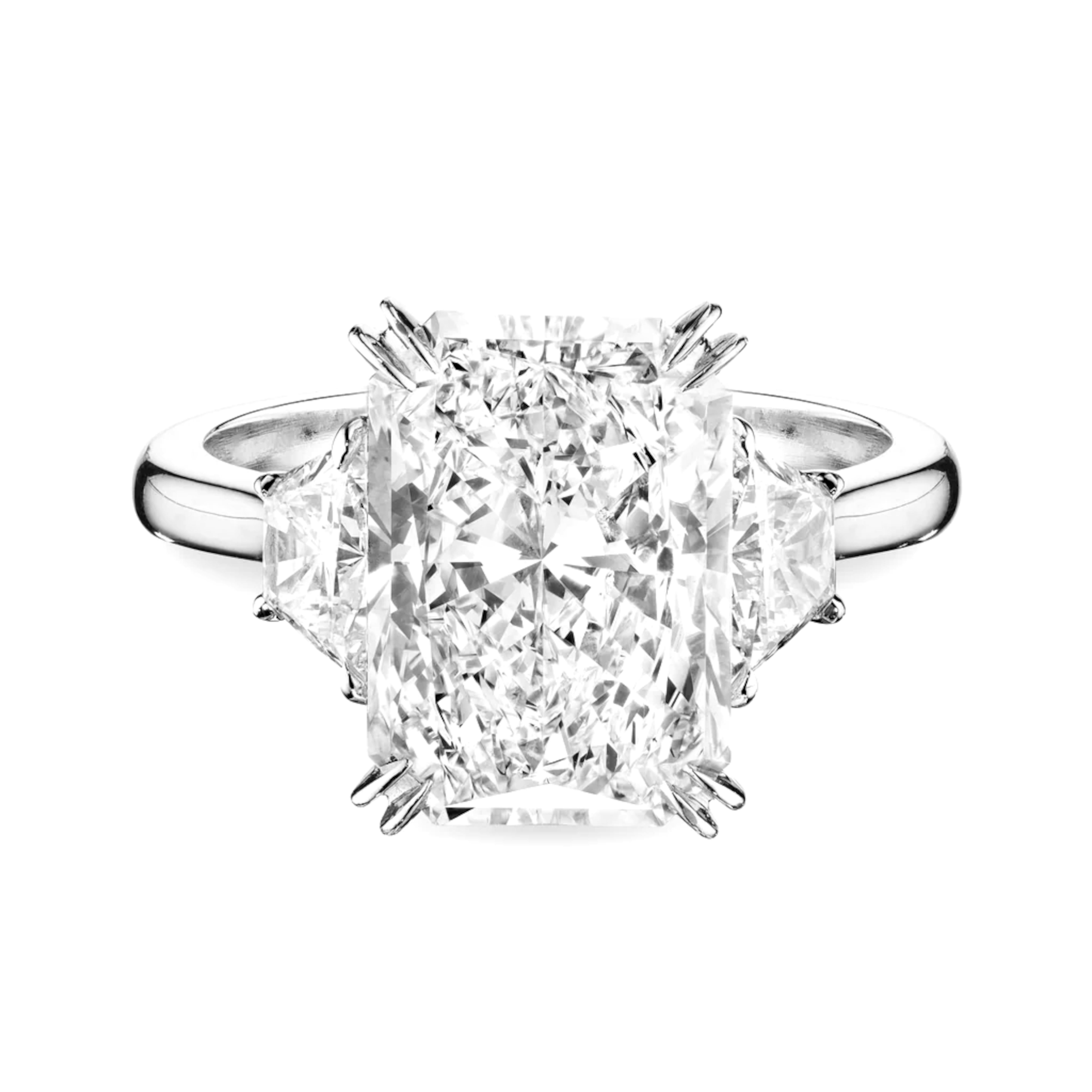 Anillo de Platino con Diamante Radiante de 4 Quilates Certificado por GIA en Nuevo estado para la venta en Chicago, IL