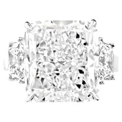 Bague de fiançailles en platine avec diamant de forme radiante de 4 carats certifié GIA