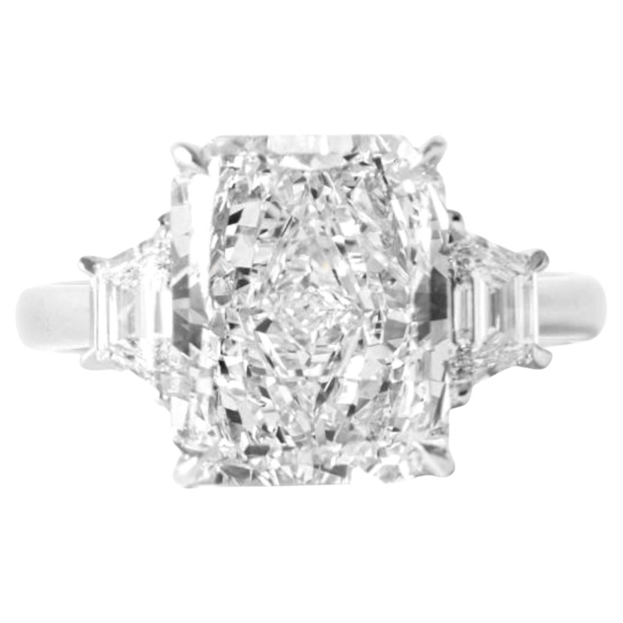 GIA Certified 5 Carat Radiant VVS2 Diamond Engagement Platinum Ring